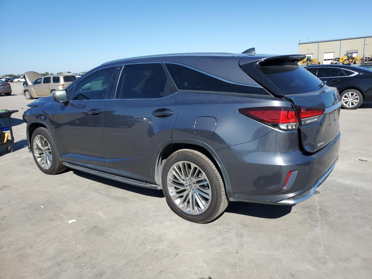 Image 2 of 2022 LEXUS RX 350 L LUXURY 2022 with VIN JTJJZKEA6N2028711