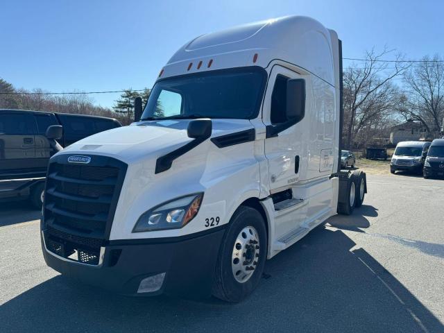 2019 FREIGHTLINER CASCADIA 126  2019 image