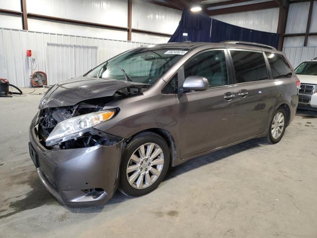 Изображение 2011 TOYOTA SIENNA XLE 2011
