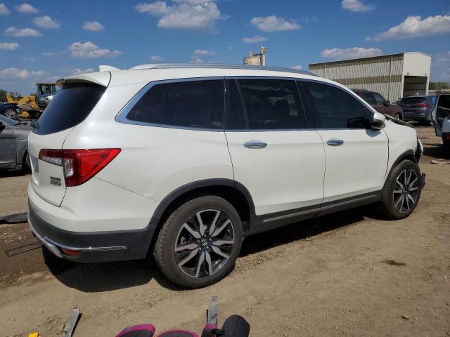Image 3 of 2019 HONDA PILOT TOURING 2019 with VIN 5FNYF6H68KB036262
