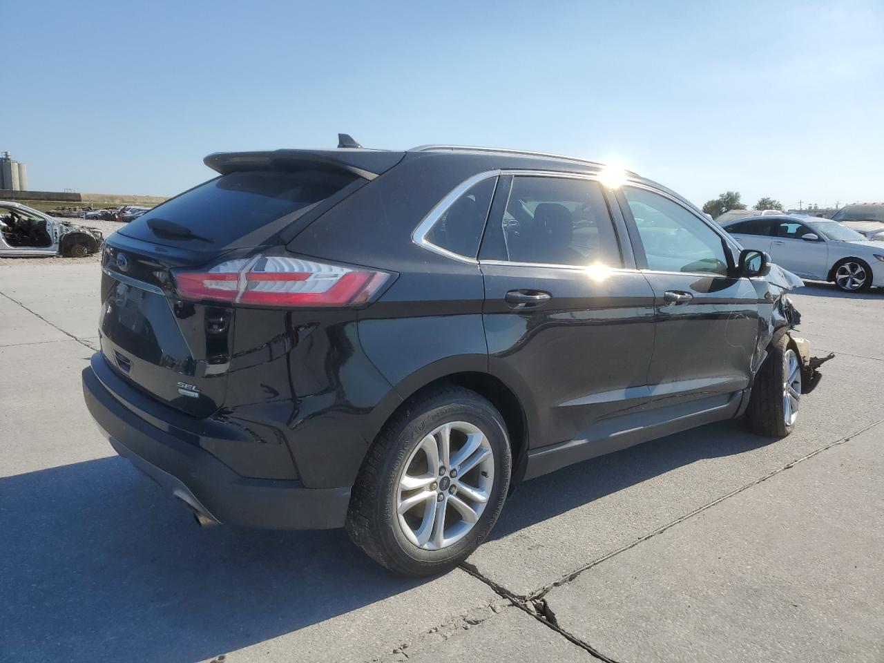 Obraz 3 z 2020 FORD EDGE SEL 2020 z VIN 2FMPK3J99LBA28756