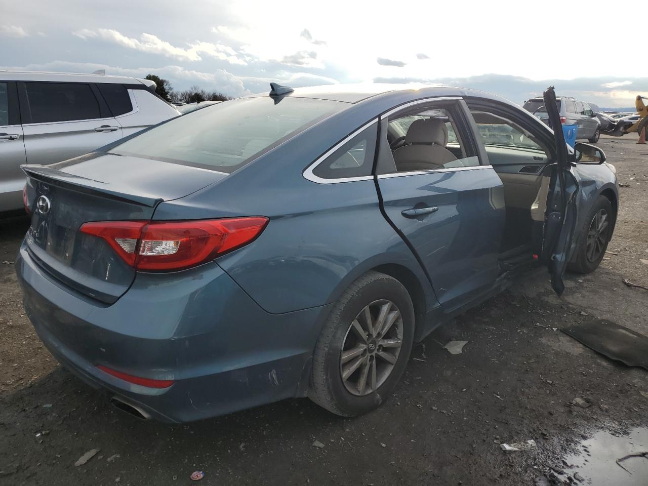 Изображение 3 2015 HYUNDAI SONATA SE 2015 с VIN 5NPE24AFXFH213088