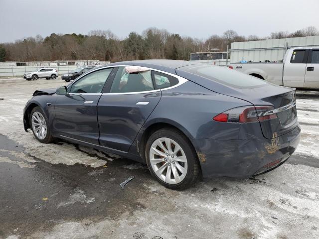 Obraz 2 z 2020 TESLA MODEL S  2020 z VIN 5YJSA1E24LF358018