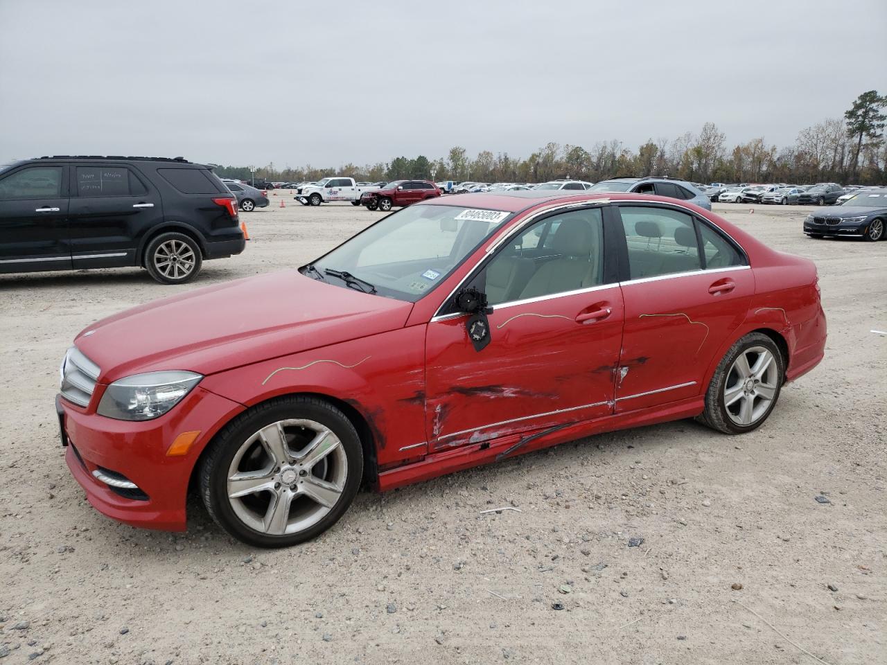 Image 1 of 2011 MERCEDES-BENZ C 300 2011 with VIN WDDGF5EB3BR134266