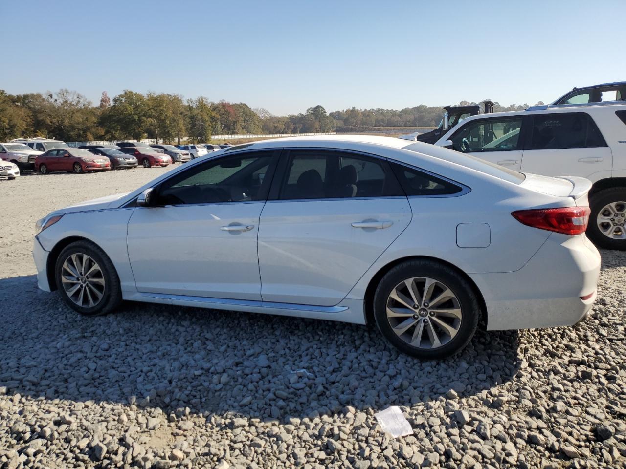 Image 2 of 2015 HYUNDAI SONATA SPORT 2015 with VIN 5NPE34AF7FH160590