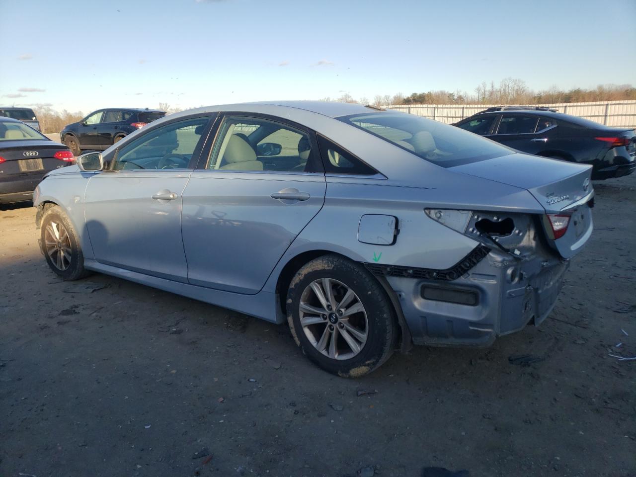 Image 2 of 2014 HYUNDAI SONATA GLS 2014 with VIN 5NPEB4AC1EH932590