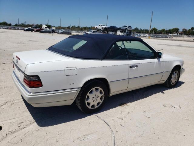 Image 3 of 1994 MERCEDES-BENZ E 320 1994 with VIN WDBEA66E1RC097910