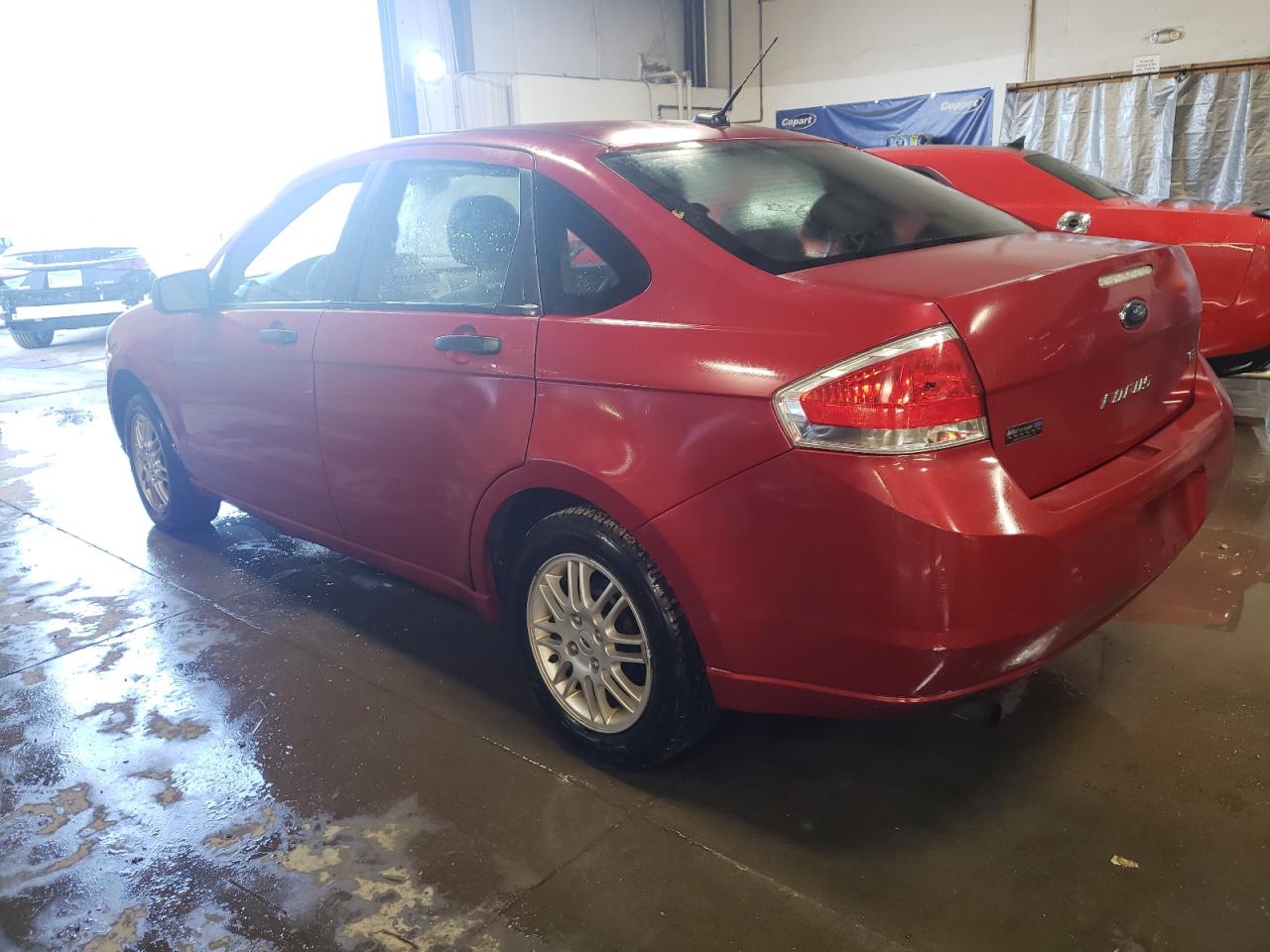 Obraz 2 z 2010 FORD FOCUS SE 2010 z VIN 1FAHP3FN9AW267676