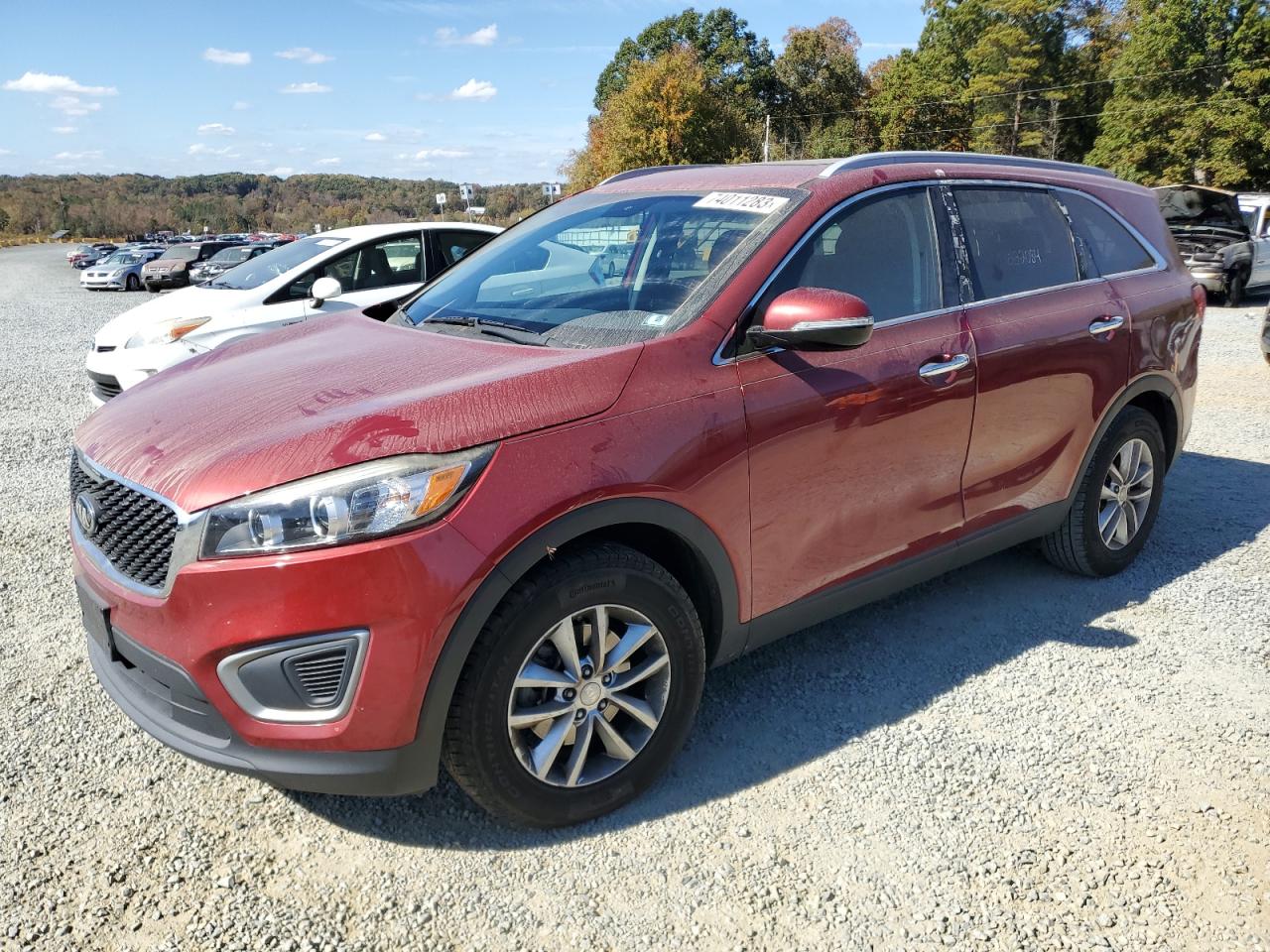 Image 1 of 2016 KIA SORENTO LX 2016 with VIN 5XYPG4A39GG093700