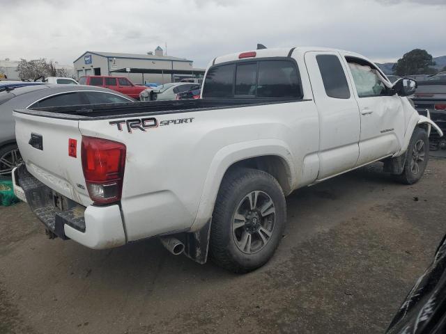 Image 3 of 2017 TOYOTA TACOMA ACCESS CAB 2017 with VIN 5TFRZ5CN7HX032206