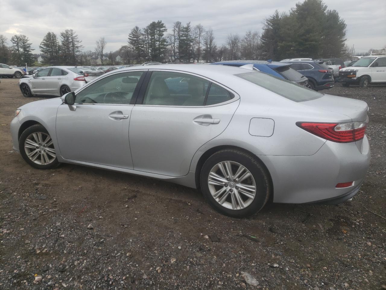 Obraz 2 z 2015 LEXUS ES 350 2015 z VIN JTHBK1GG5F2185654