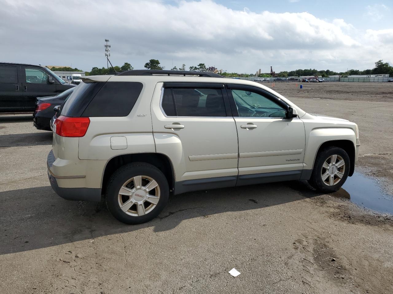 Image 3 of 2013 GMC TERRAIN SLT 2013 with VIN 2GKFLVEK2D6287593