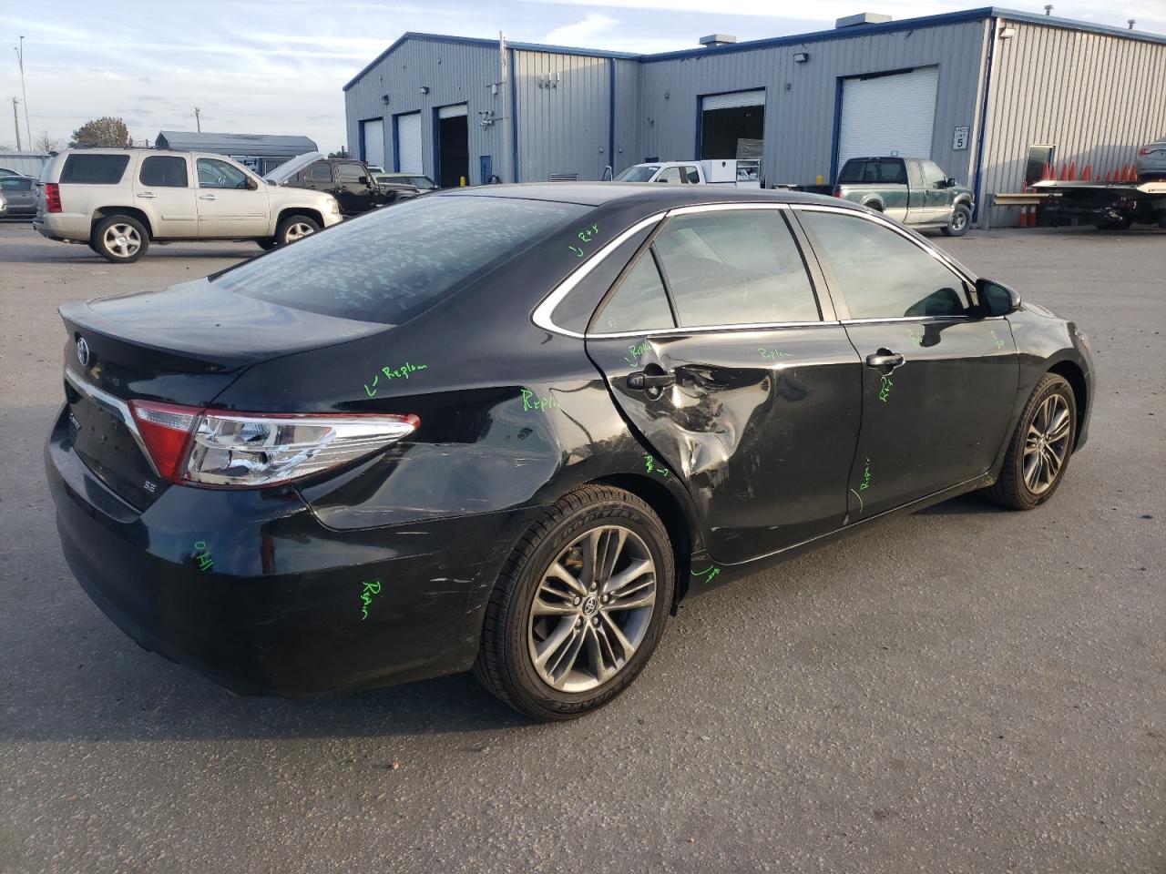 Изображение 3 2015 TOYOTA CAMRY LE 2015 с VIN 4T1BF1FK3FU877441