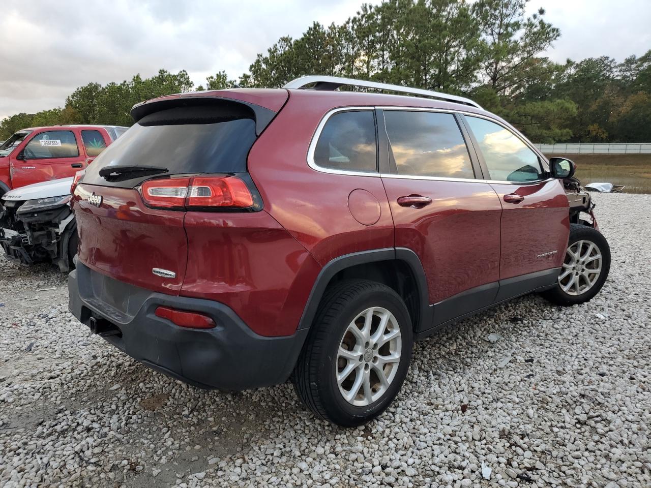 Obraz 3 z 2014 JEEP CHEROKEE LATITUDE 2014 z VIN 1C4PJLCB0EW318845