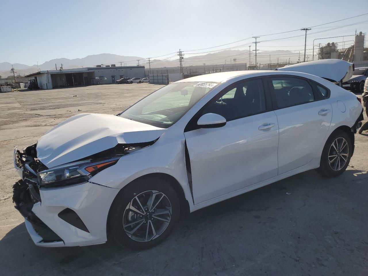 Image 1 of 2023 KIA FORTE LX 2023 with VIN 3KPF24AD4PE524265