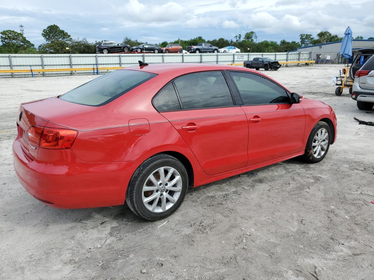 Obraz 3 z 2011 VOLKSWAGEN JETTA SE 2011 z VIN 3VWDX7AJ9BM400553