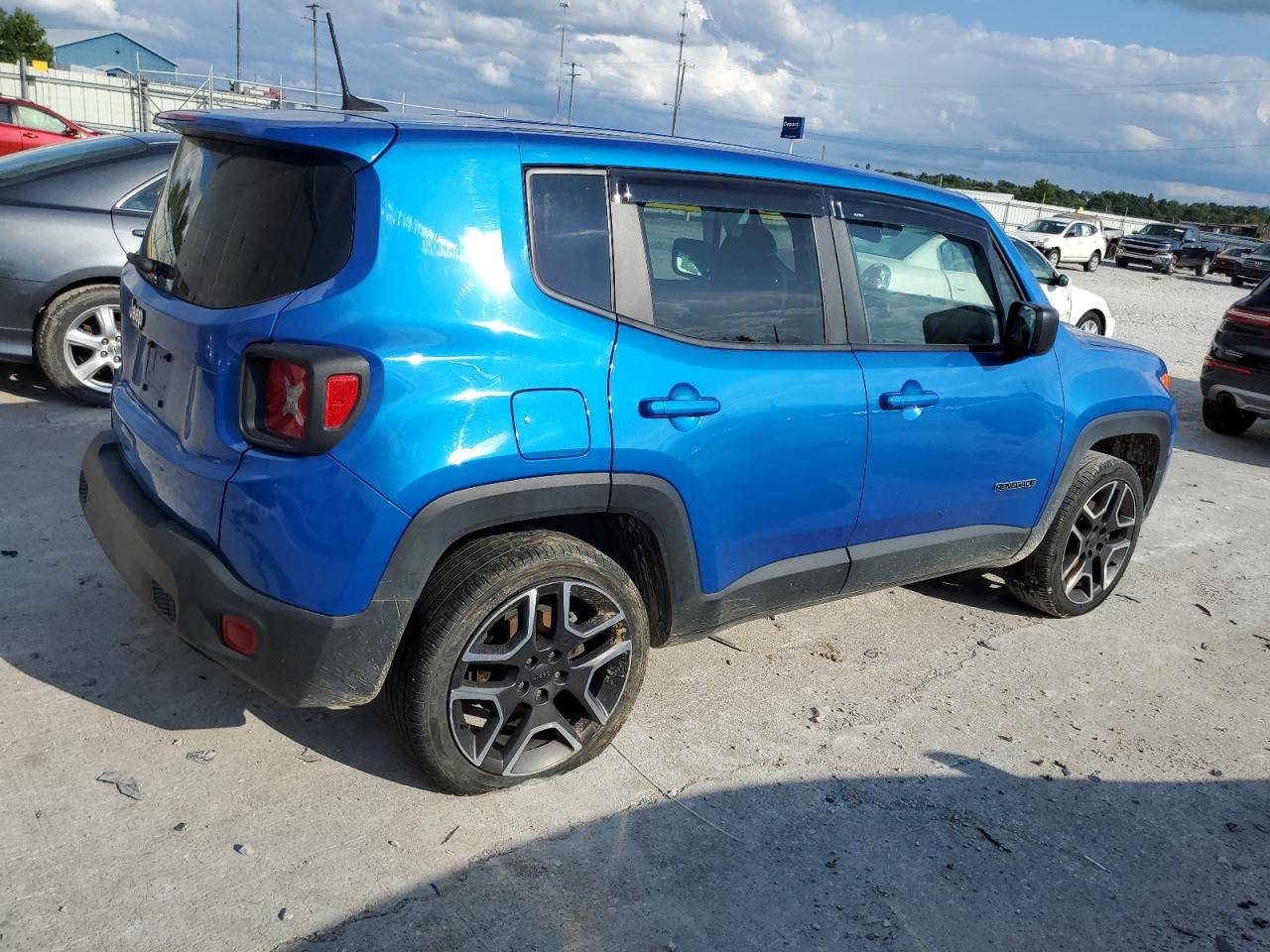 Obraz 3 z 2020 JEEP RENEGADE SPORT 2020 z VIN ZACNJBAB5LPL77255