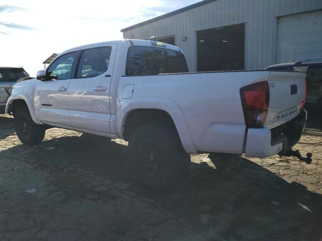 Image 2 of 2022 TOYOTA TACOMA DOUBLE CAB 2022 with VIN 3TMAZ5CN0NM194211