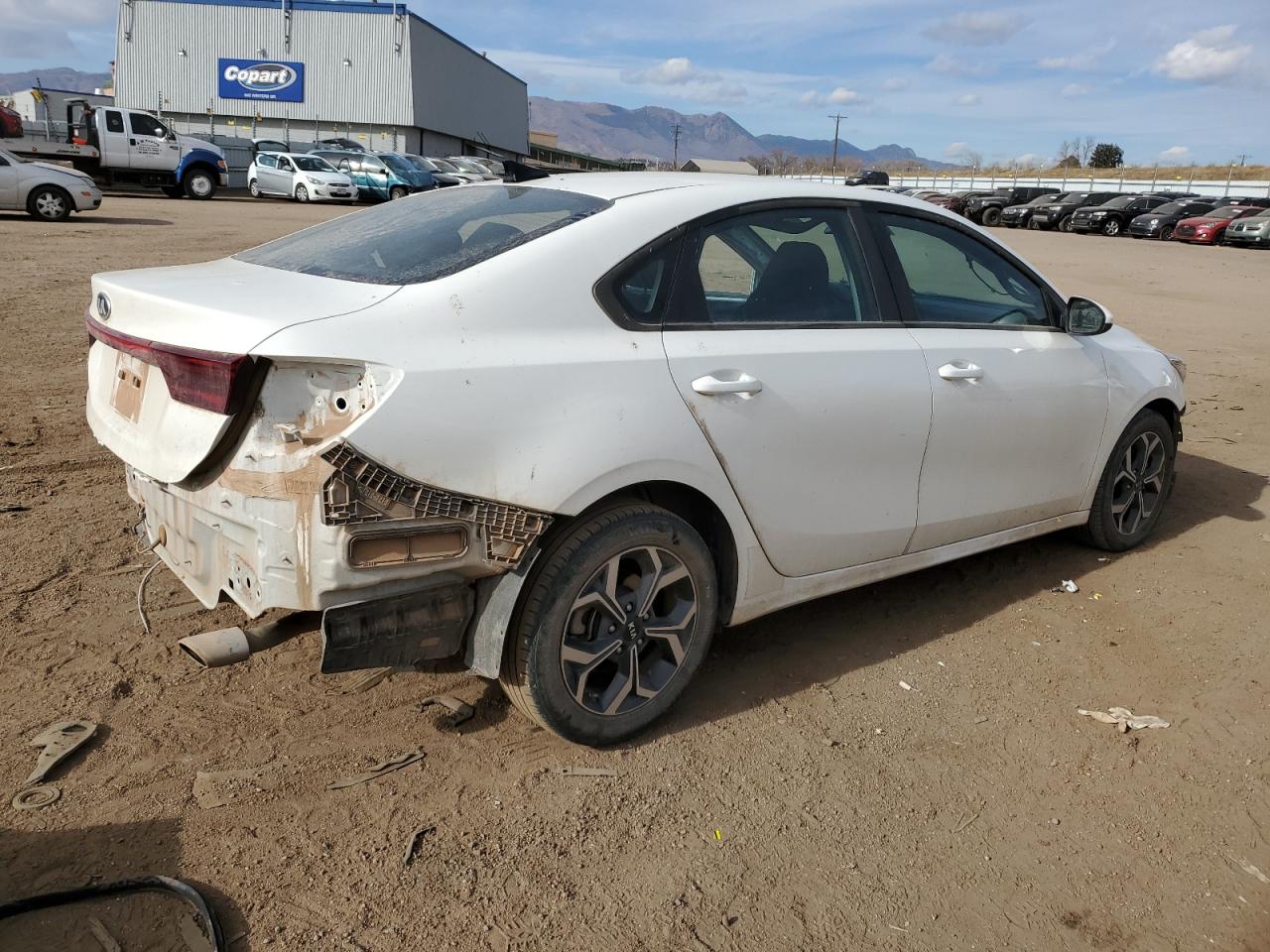 Image 3 of 2021 KIA FORTE FE 2021 with VIN 3KPF24AD3ME307186