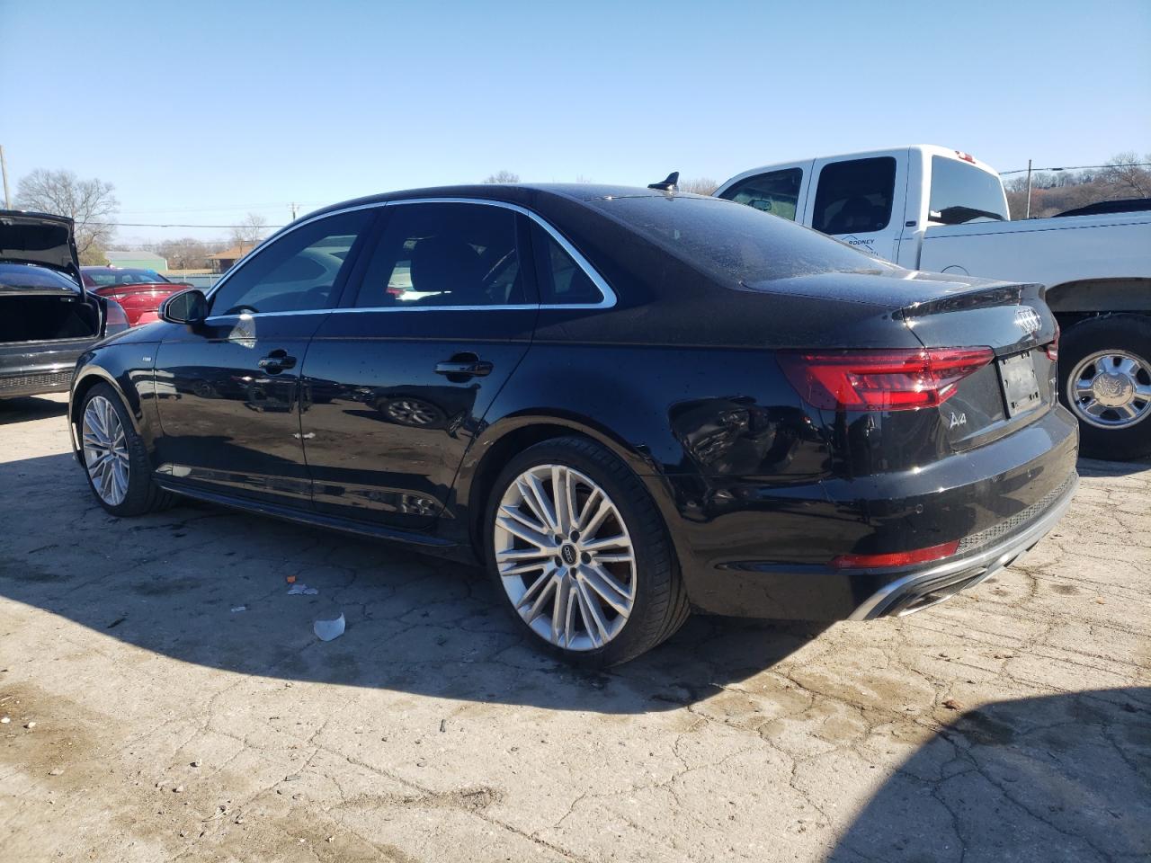 Obraz 2 z 2019 AUDI A4 PREMIUM PLUS 2019 z VIN WAUENAF45KA053102