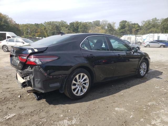 Obraz 3 z 2021 TOYOTA CAMRY LE 2021 z VIN 4T1C11AK3MU552571