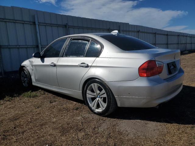 Obraz 2 z 2006 BMW 325 I 2006 z VIN WBAVB13546PT13983