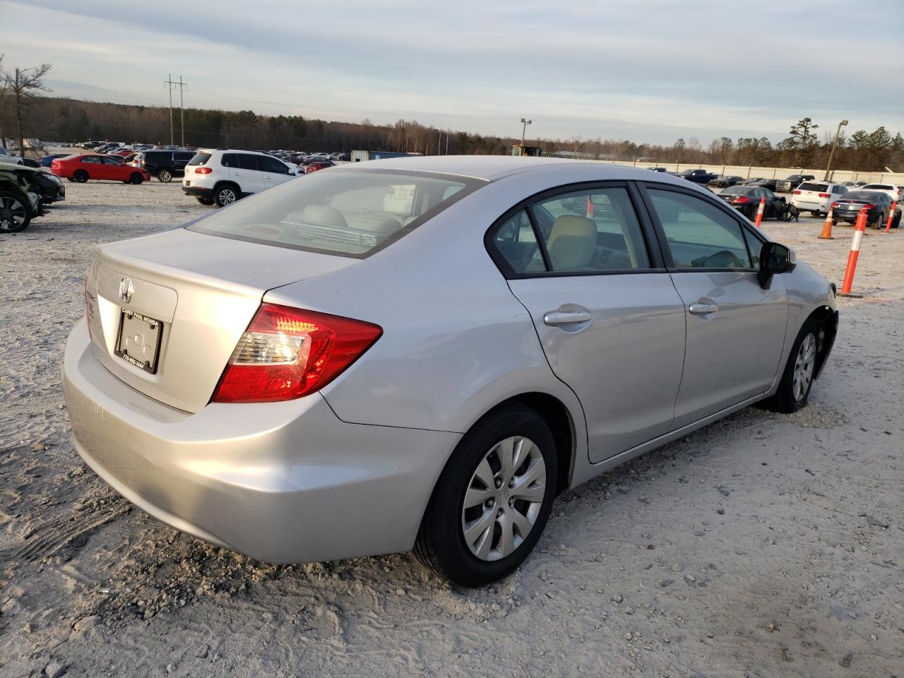 Obraz 3 z 2012 HONDA CIVIC LX 2012 z VIN 19XFB2F57CE062199