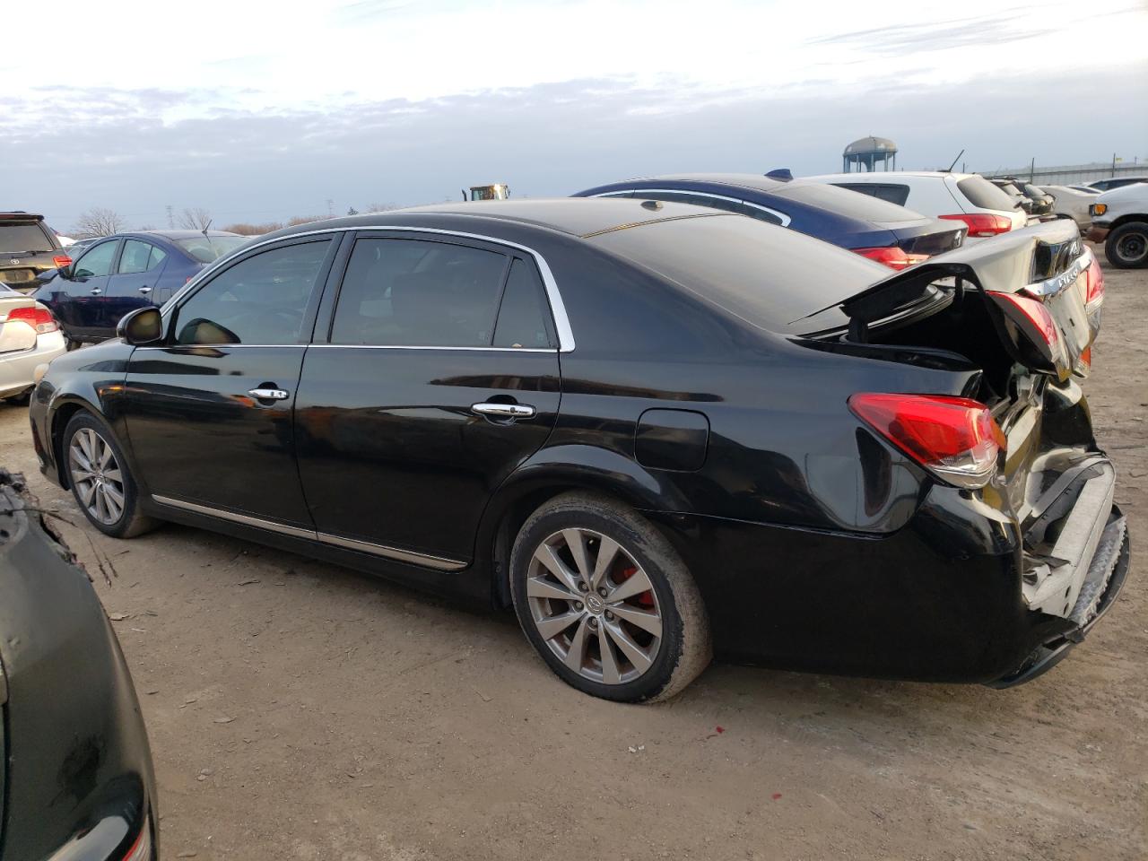 Изображение 2 2011 TOYOTA AVALON BASE 2011 с VIN 4T1BK3DB2BU422360