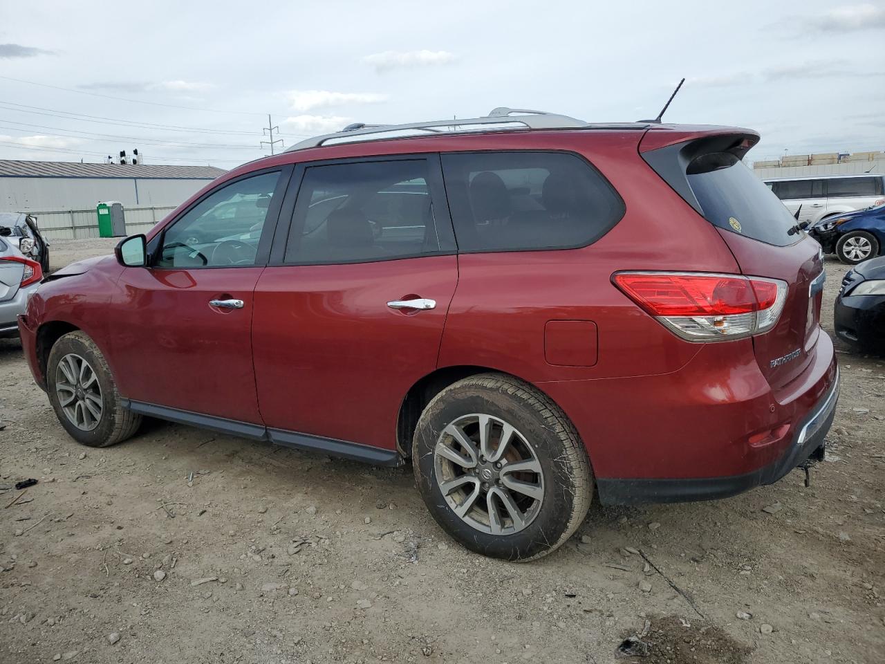 Obraz 2 z 2013 NISSAN PATHFINDER S 2013 z VIN 5N1AR2MM8DC664016