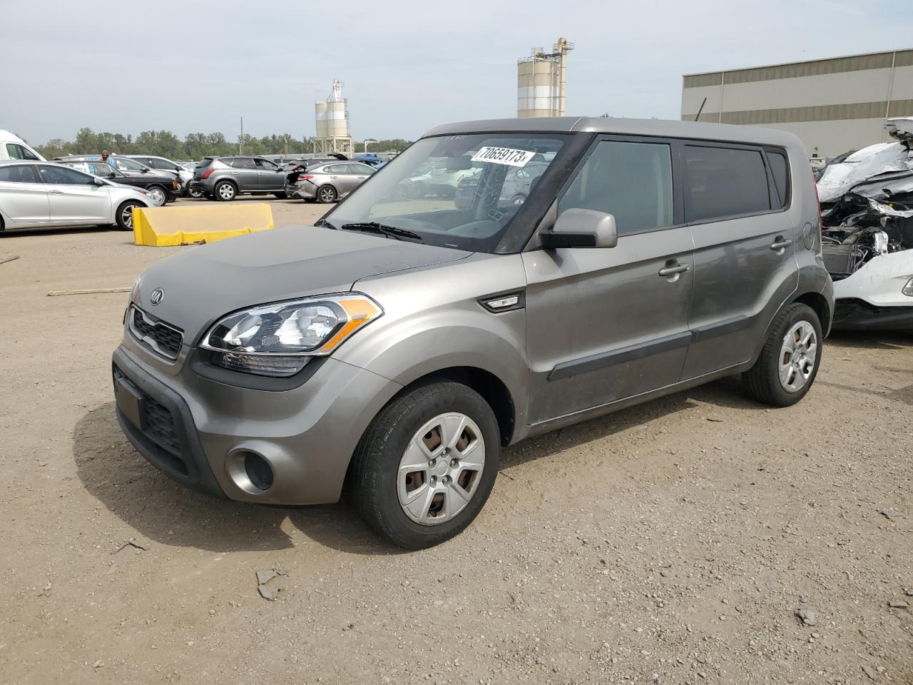 Изображение 1 2013 KIA SOUL  2013 с VIN KNDJT2A59D7489884