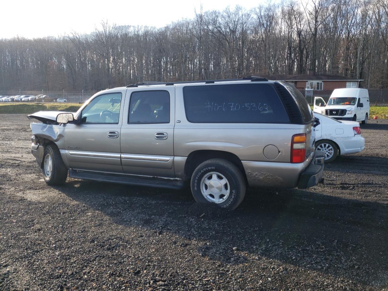 Image 2 of 2003 GMC YUKON XL K1500 2003 with VIN 3GKFK16Z03G333531