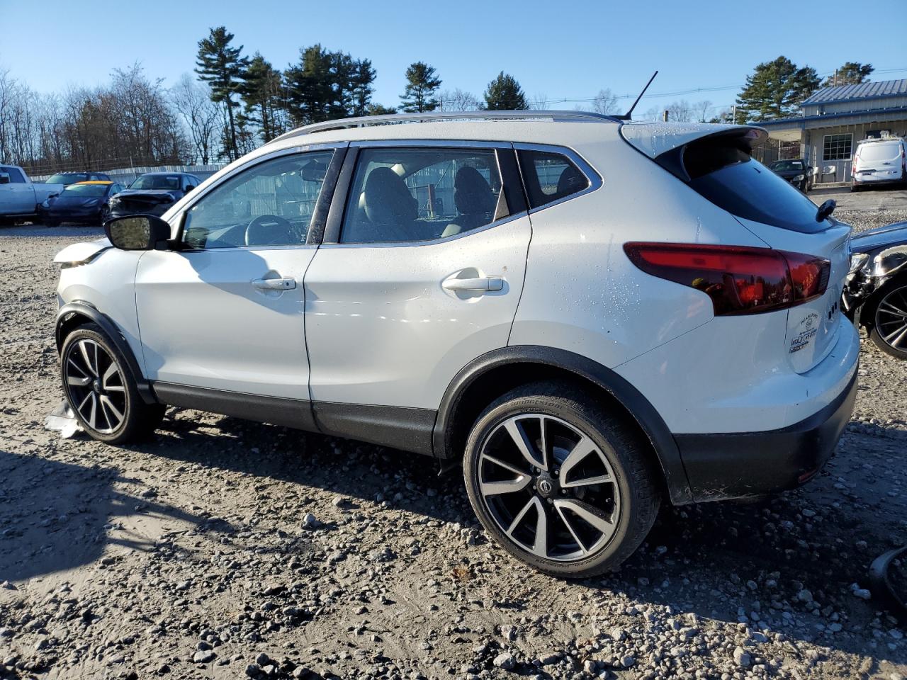 Image 2 of 2017 NISSAN ROGUE SPORT S 2017 with VIN JN1BJ1CR8HW102227