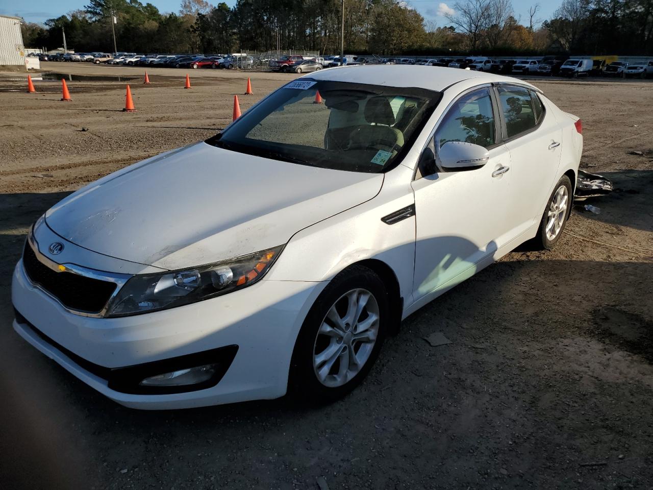 Image 1 of 2013 KIA OPTIMA LX 2013 with VIN 5XXGM4A73DG234028