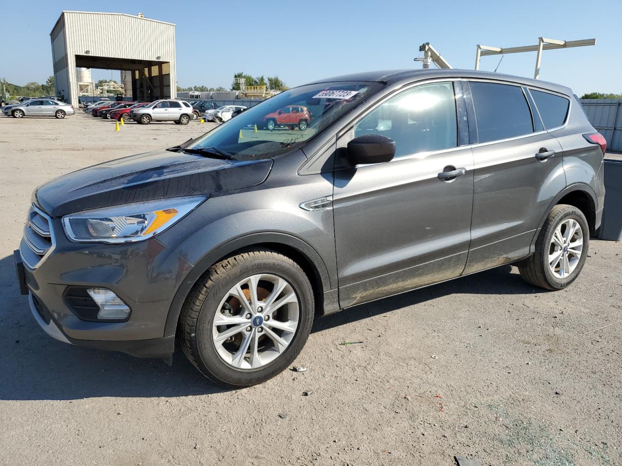 Изображение 1 2019 FORD ESCAPE SE 2019 с VIN 1FMCU0GD7KUA72119