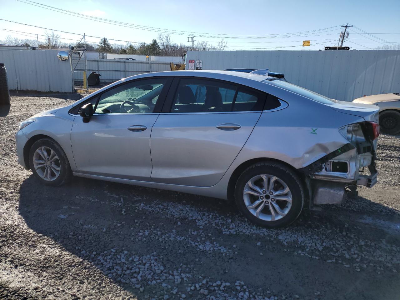 Изображение 2 2019 CHEVROLET CRUZE LT 2019 с VIN 1G1BE5SM0K7133819
