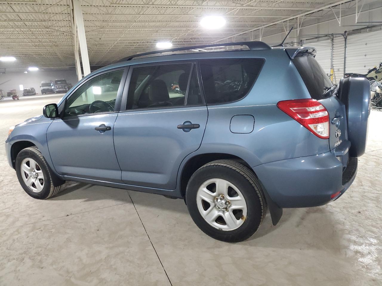 Изображение 2 2011 TOYOTA RAV4  2011 с VIN 2T3BF4DV9BW101573