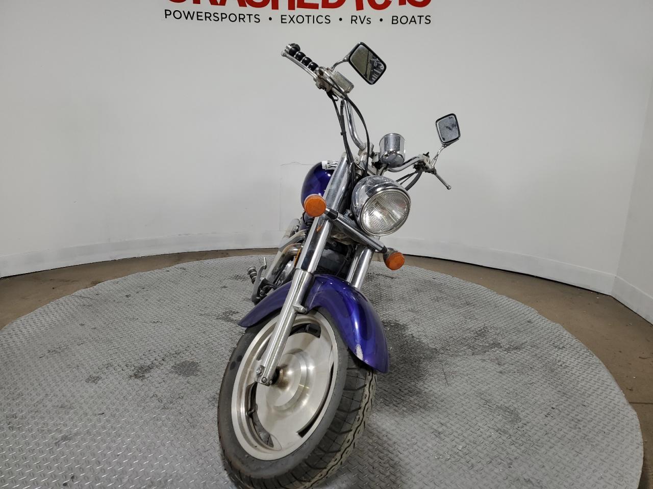 Image 2 of 2004 HONDA VT1100 C2 2004 with VIN 1HFSC430X4A406179