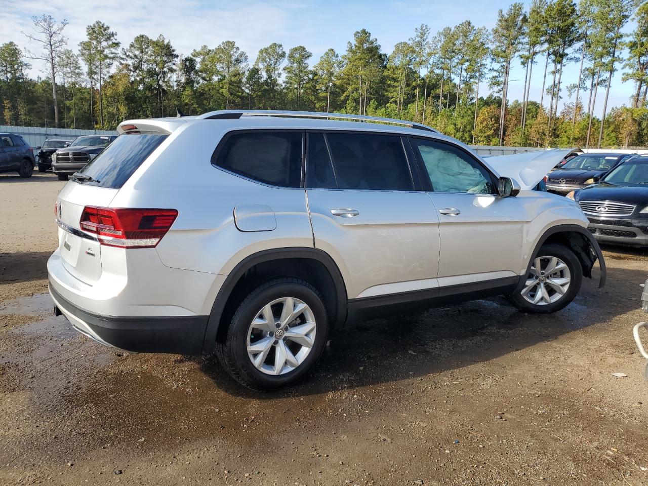 Изображение 3 2019 VOLKSWAGEN ATLAS SE 2019 с VIN 1V2UR2CA0KC518035
