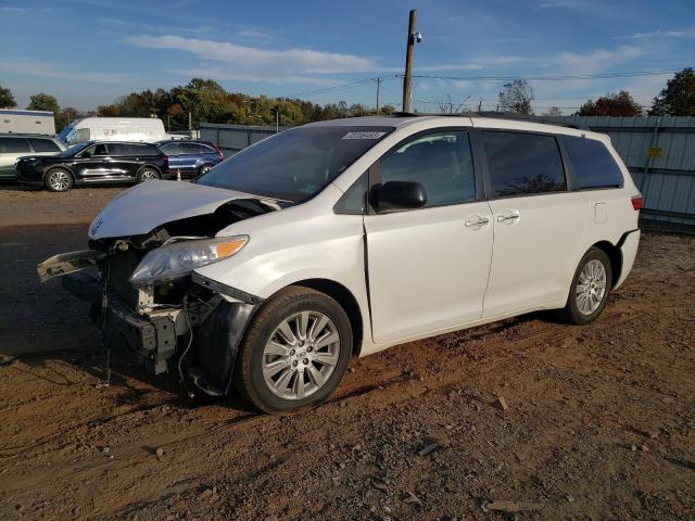 Изображение 1 2015 TOYOTA SIENNA XLE 2015 с VIN 5TDDK3DC7FS112933
