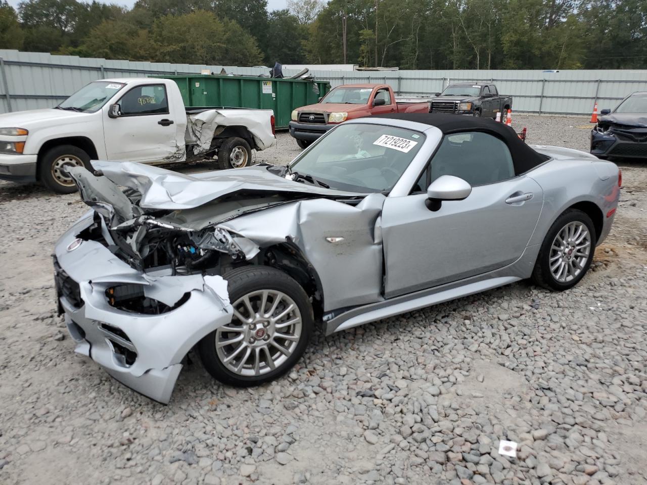 Obraz 1 z 2018 FIAT 124 SPIDER CLASSICA 2018 z VIN JC1NFAEK8J0134743