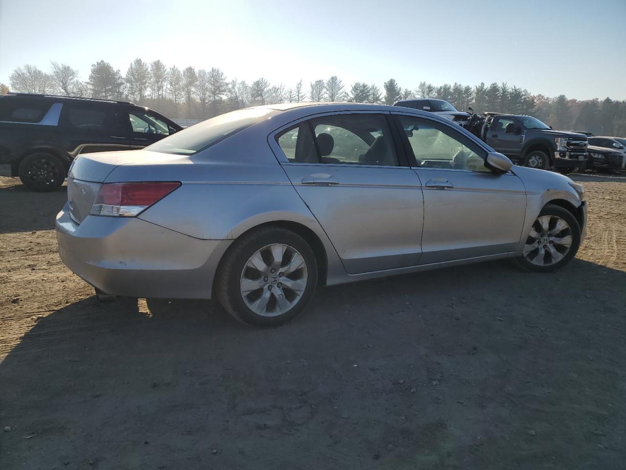 Image 3 of 2008 HONDA ACCORD EX 2008 with VIN 1HGCP26718A150876