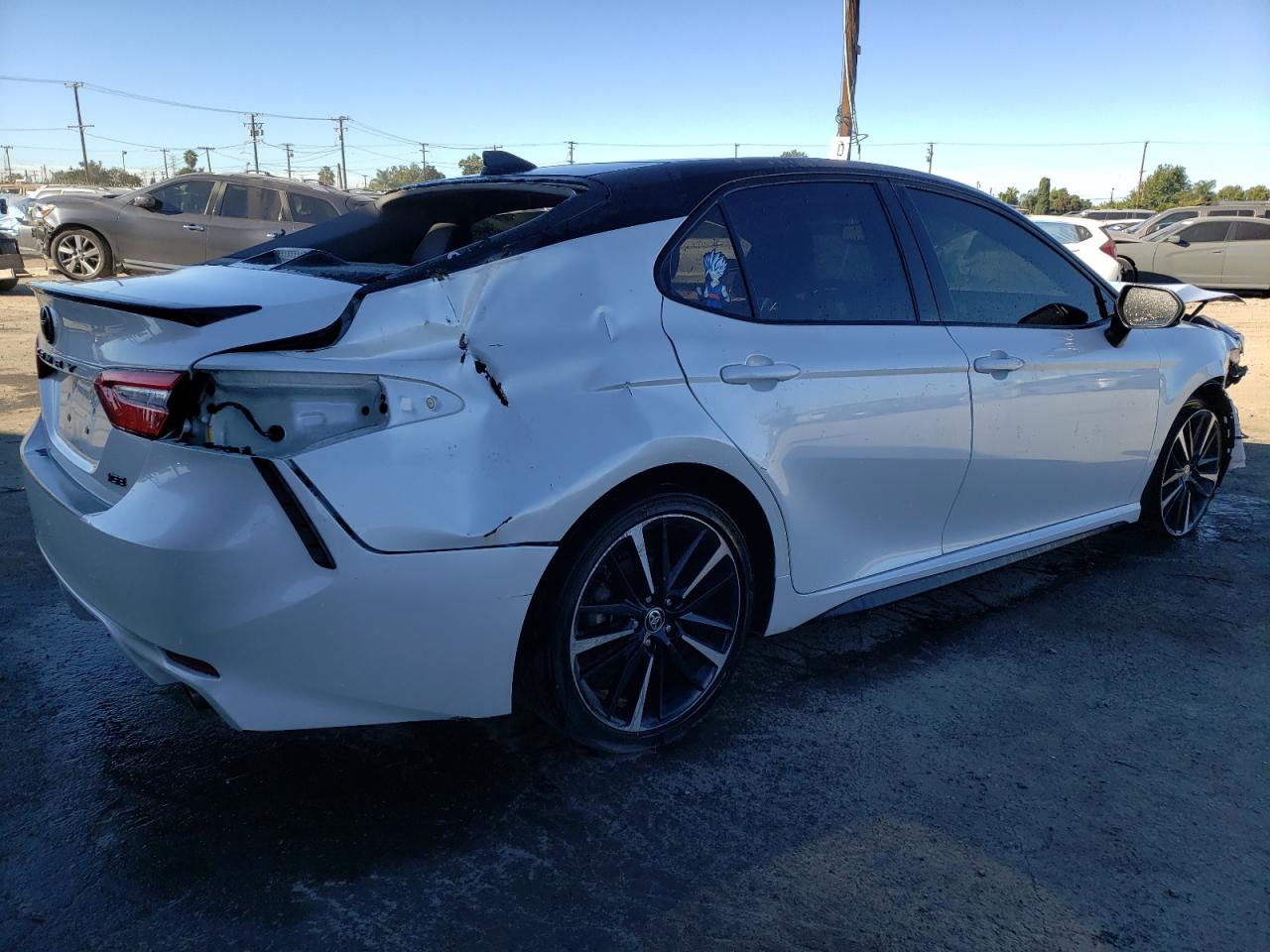Obraz 3 z 2020 TOYOTA CAMRY XSE 2020 z VIN 4T1K61AKXLU384679