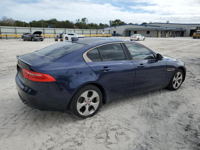 Obraz 3 z 2017 JAGUAR XE  2017 z VIN SAJAR4BGXHA972630