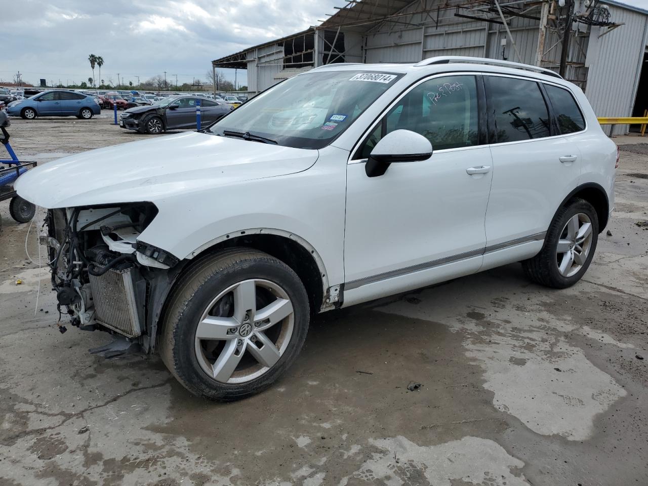 2013 VOLKSWAGEN TOUAREG V6 TDI 2013 image