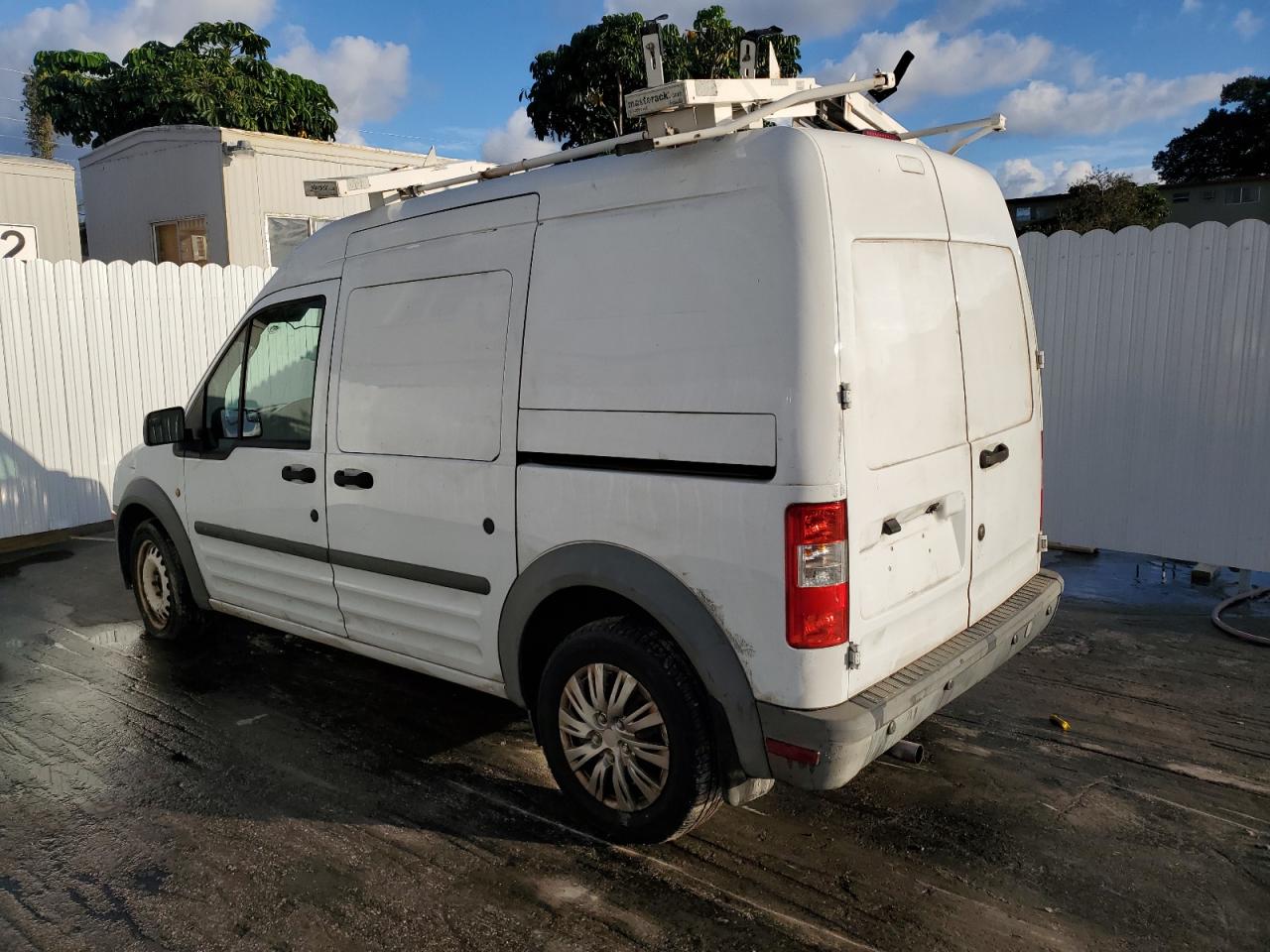 Изображение 2 2013 FORD TRANSIT CONNECT XL 2013 с VIN NM0LS7AN6DT141327