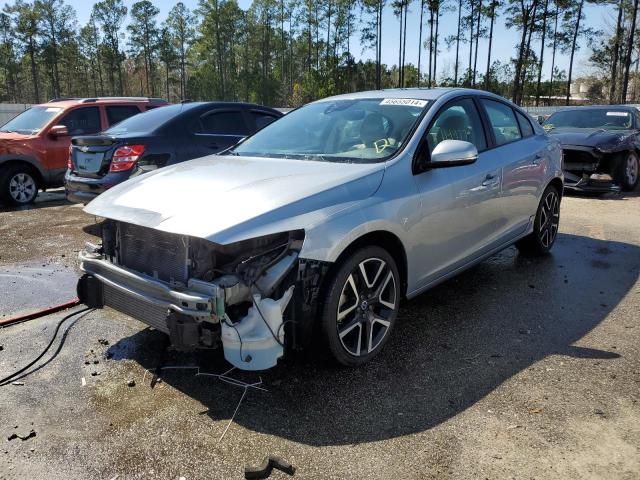 2017 VOLVO S60  2017 image