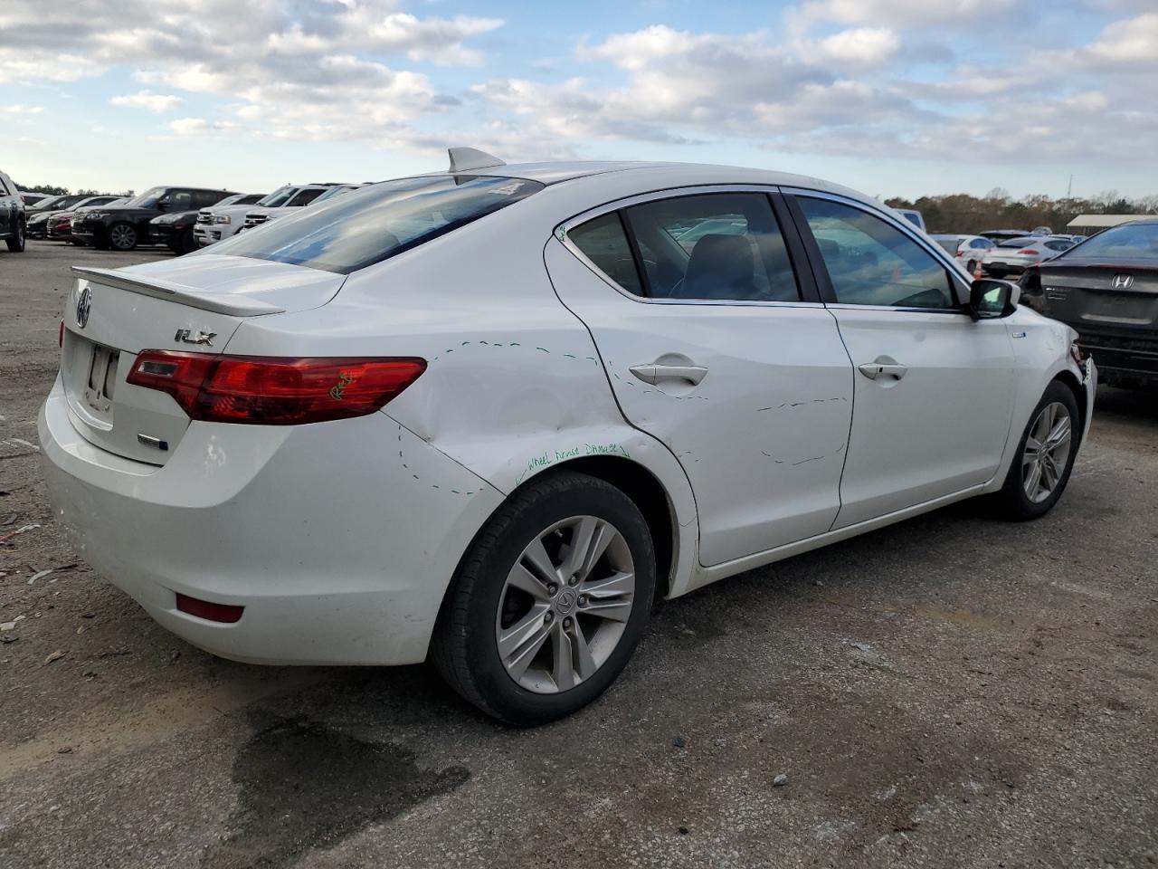 Obraz 3 z 2013 ACURA ILX HYBRID 2013 z VIN 19VDE3F30DE301962