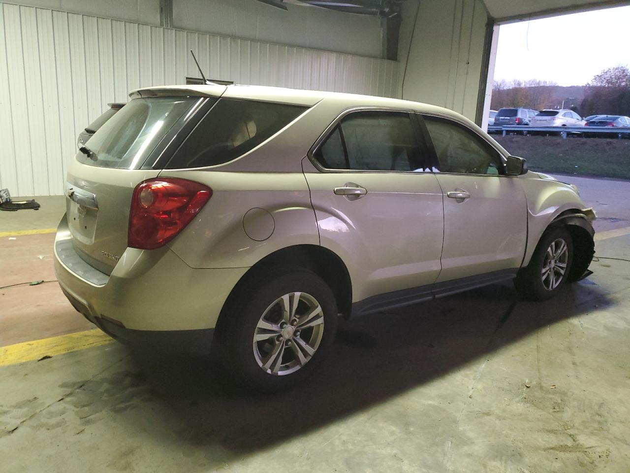 Image 3 of 2014 CHEVROLET EQUINOX LS 2014 with VIN 1GNFLEEK4EZ131032