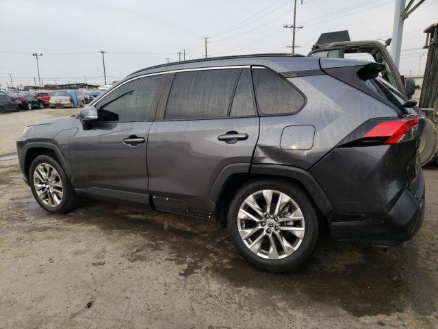 Изображение 2 2021 TOYOTA RAV4 XLE PREMIUM 2021 с VIN JTMC1RFVXMD062487