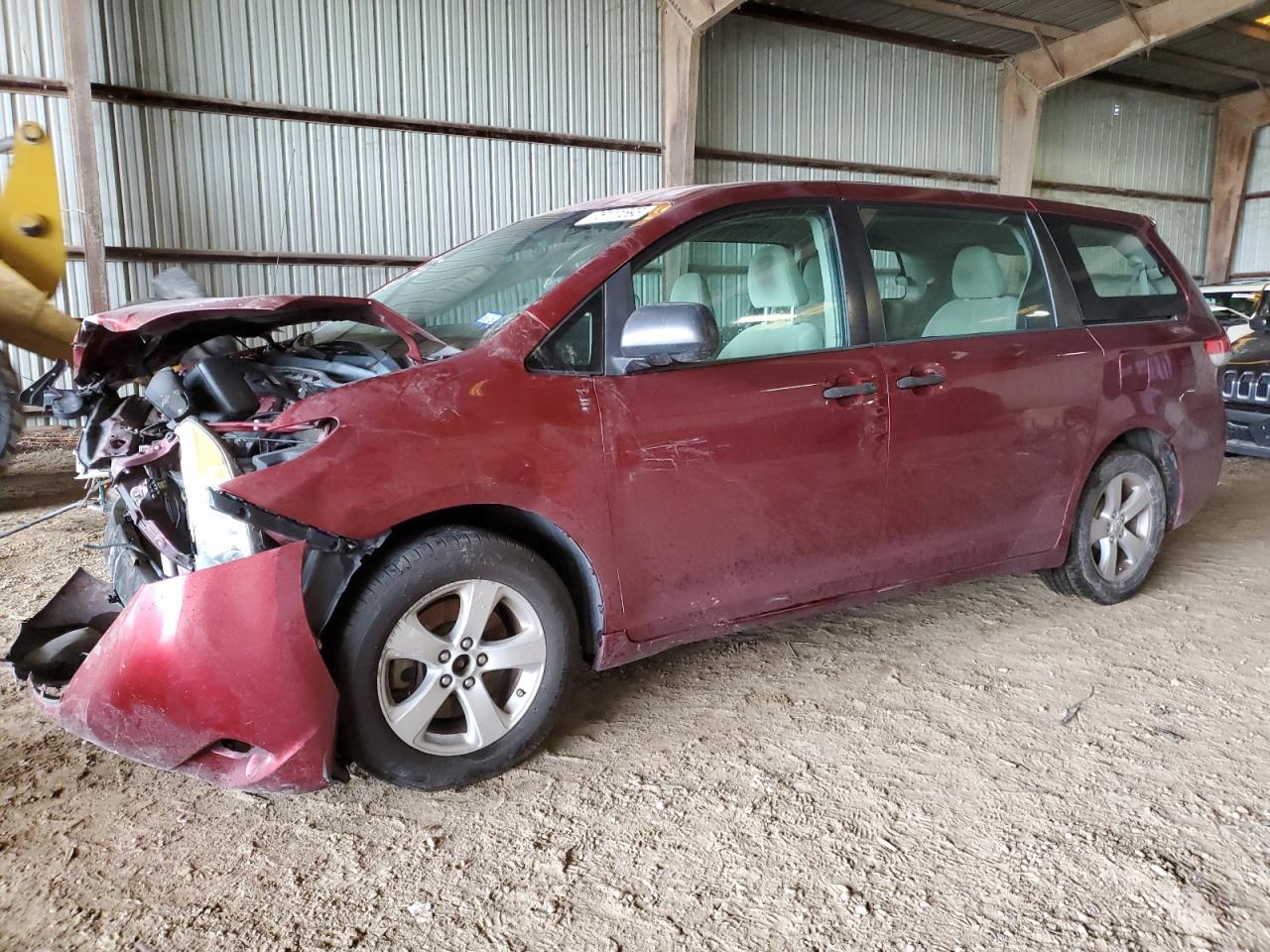 Image 1 of 2012 TOYOTA SIENNA BASE 2012 with VIN 5TDKA3DC1CS013224